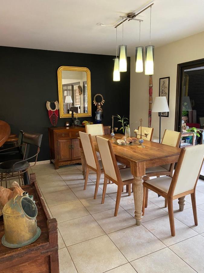 Michelle'S Flat By The Sea Apartment Noumea Bagian luar foto